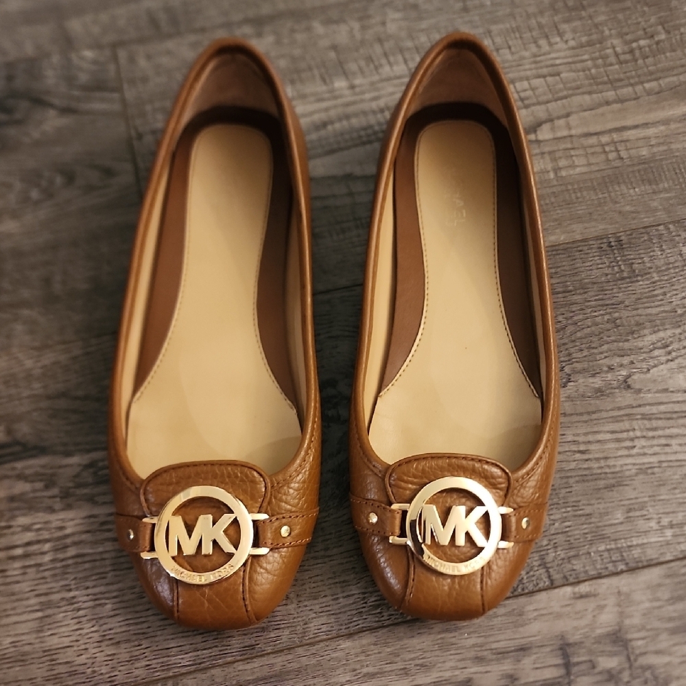 Michael Kors Brown Fulton Flats- Leather Size 6.5